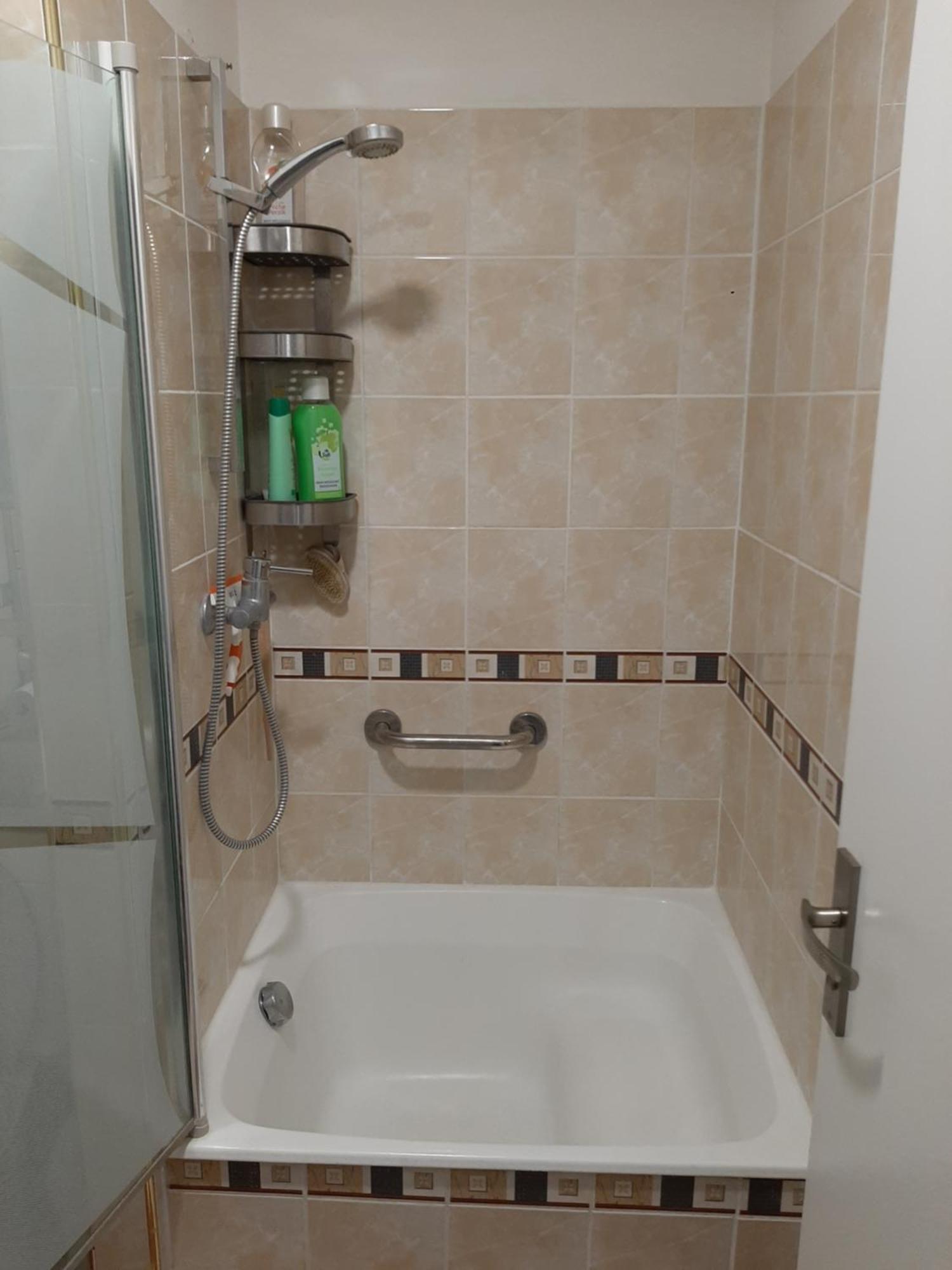 Pratique Et Calme Dans Centre De Evry Apartment Courcouronnes Exterior photo